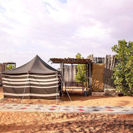 Wahiba Bedouin Rustic Camp Hotel Badīyah Eksteriør billede