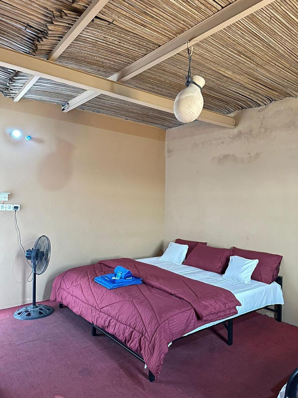 Wahiba Bedouin Rustic Camp Hotel Badīyah Eksteriør billede