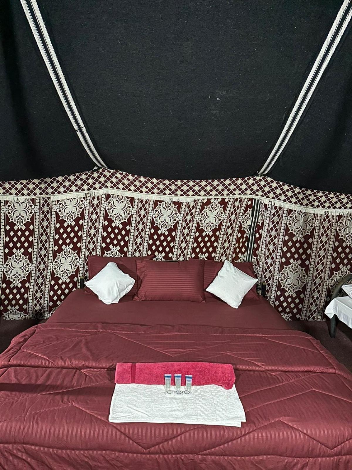 Wahiba Bedouin Rustic Camp Hotel Badīyah Eksteriør billede